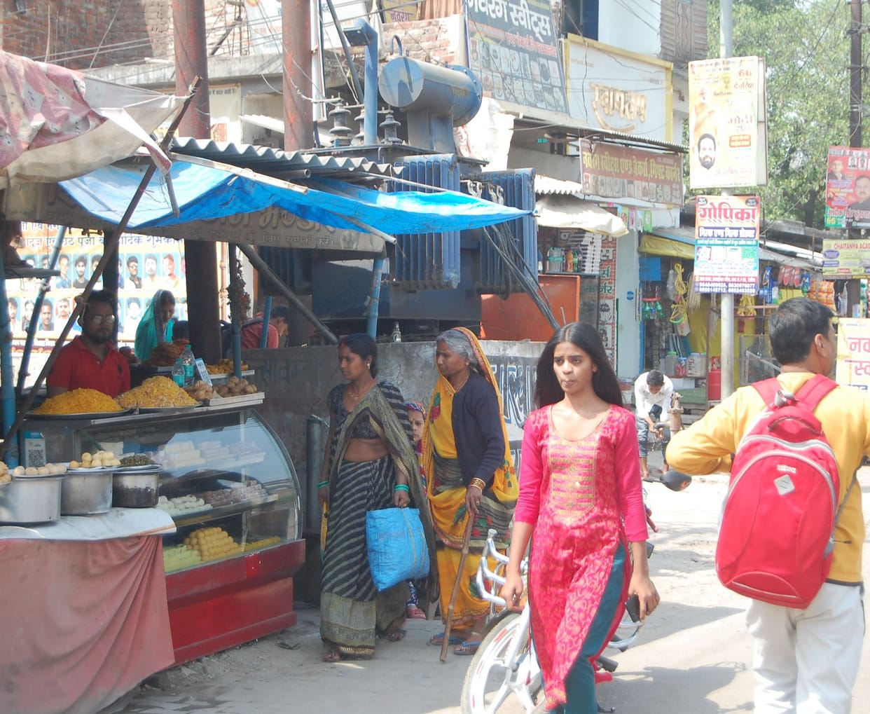 shops near transformer