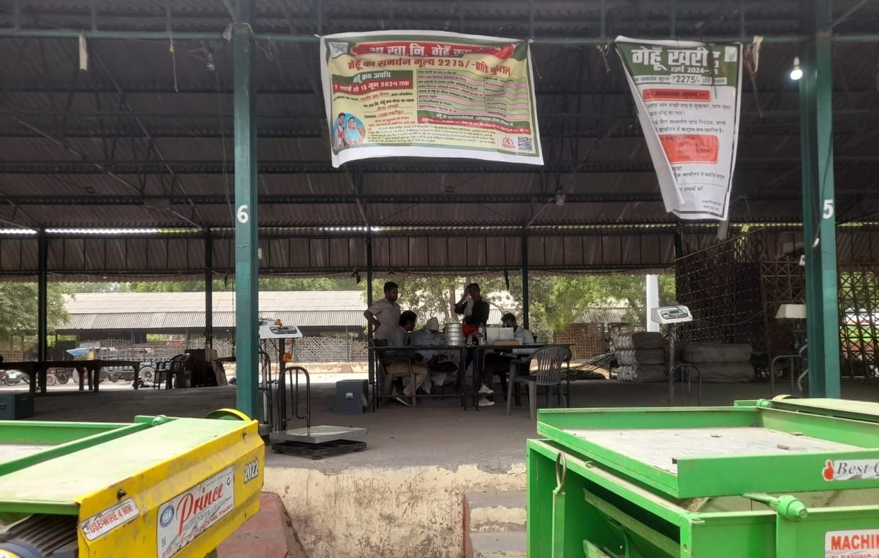 Purchasing centers lie deserted, notice issued on less registration