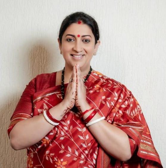 Now Smriti will also vote in Amethi, became voter from booth number 347
