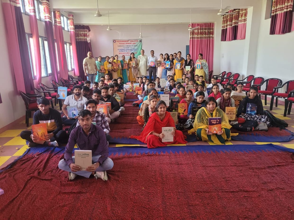 Students and girls should take inspiration from great men