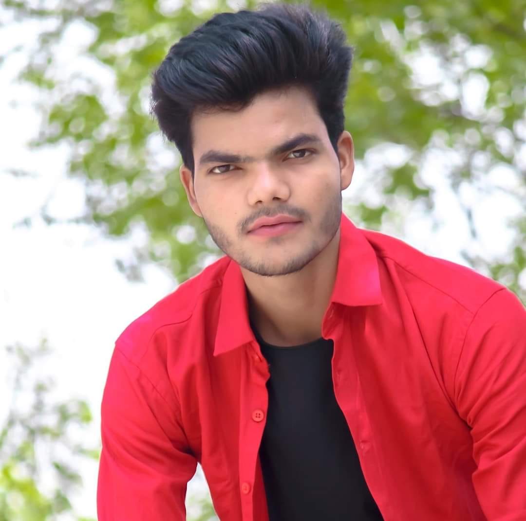 Body of missing youth found naked on the banks of Hindon river