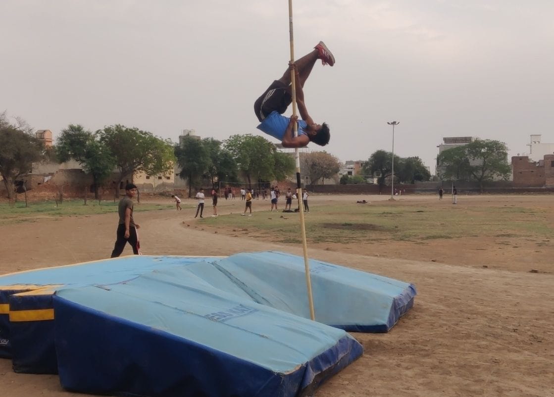 Sarjeet's garden is spreading the fragrance of medals
