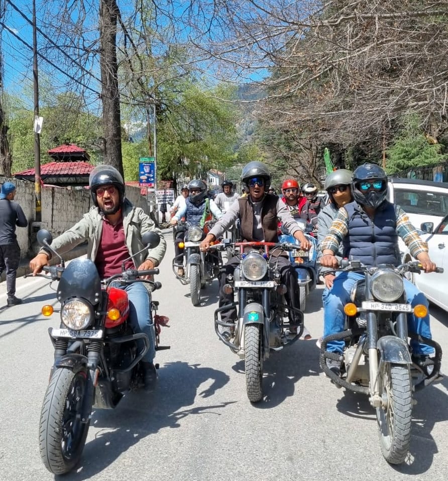 Bike rally taken out from Rangri to Manali