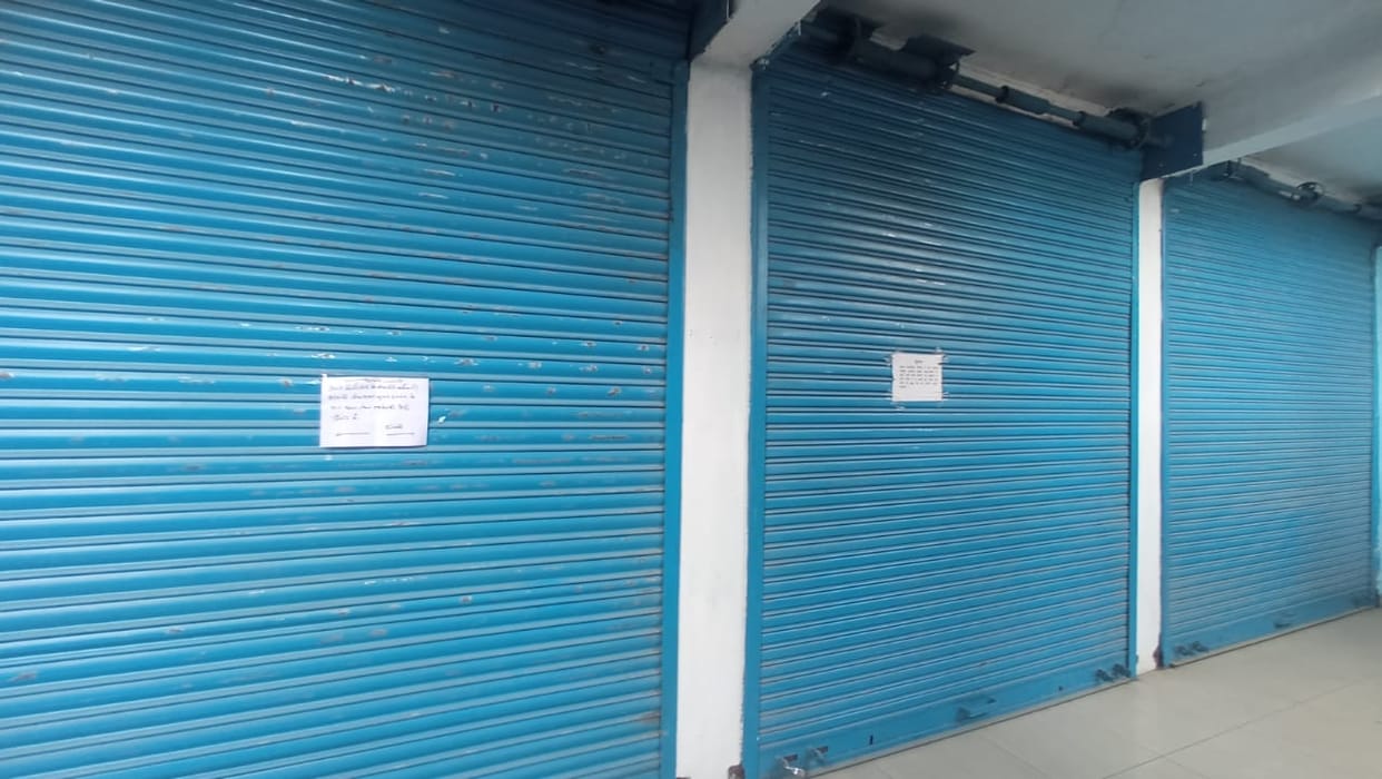 Supply department office opened in the afternoon, people remained worried