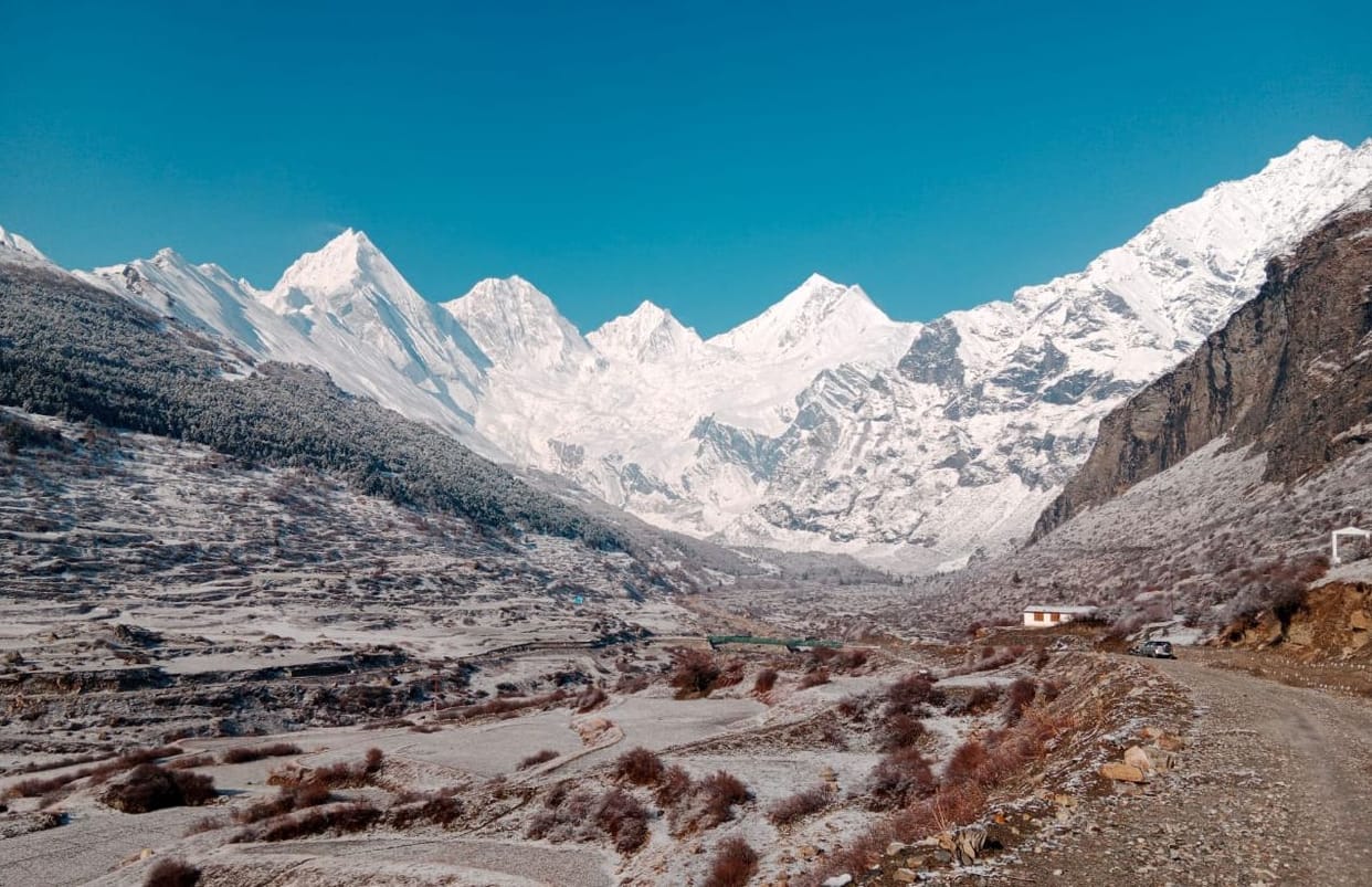 A panoramic view of Panchachuli was seen when the weather cleared.
