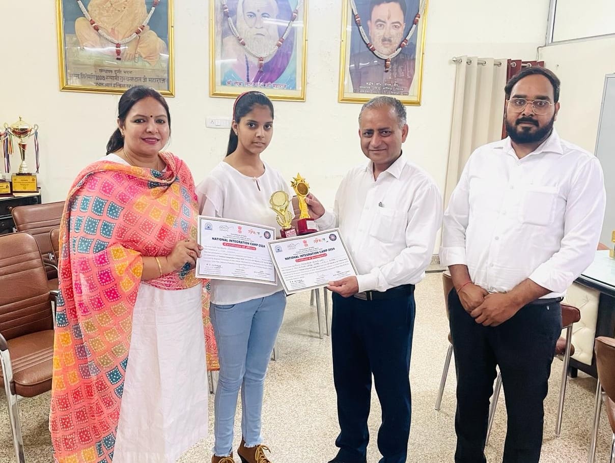 NSS volunteer Madhubala honored