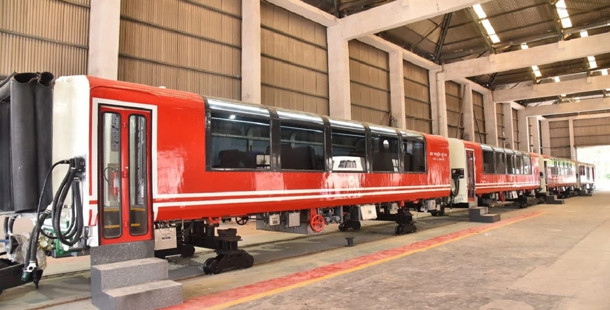 Preparations for Vistadome coach final test completed