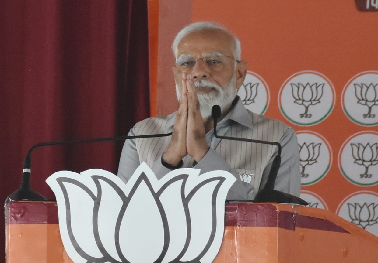 Modi carved every heart in the wooden city