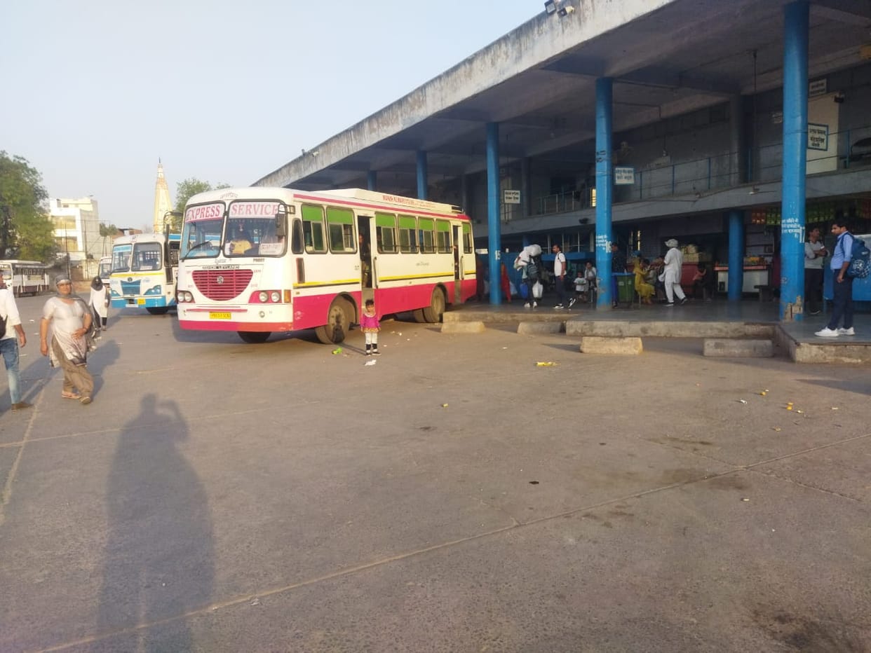 30 percent decrease in passengers in buses due to crop season, increasing heat