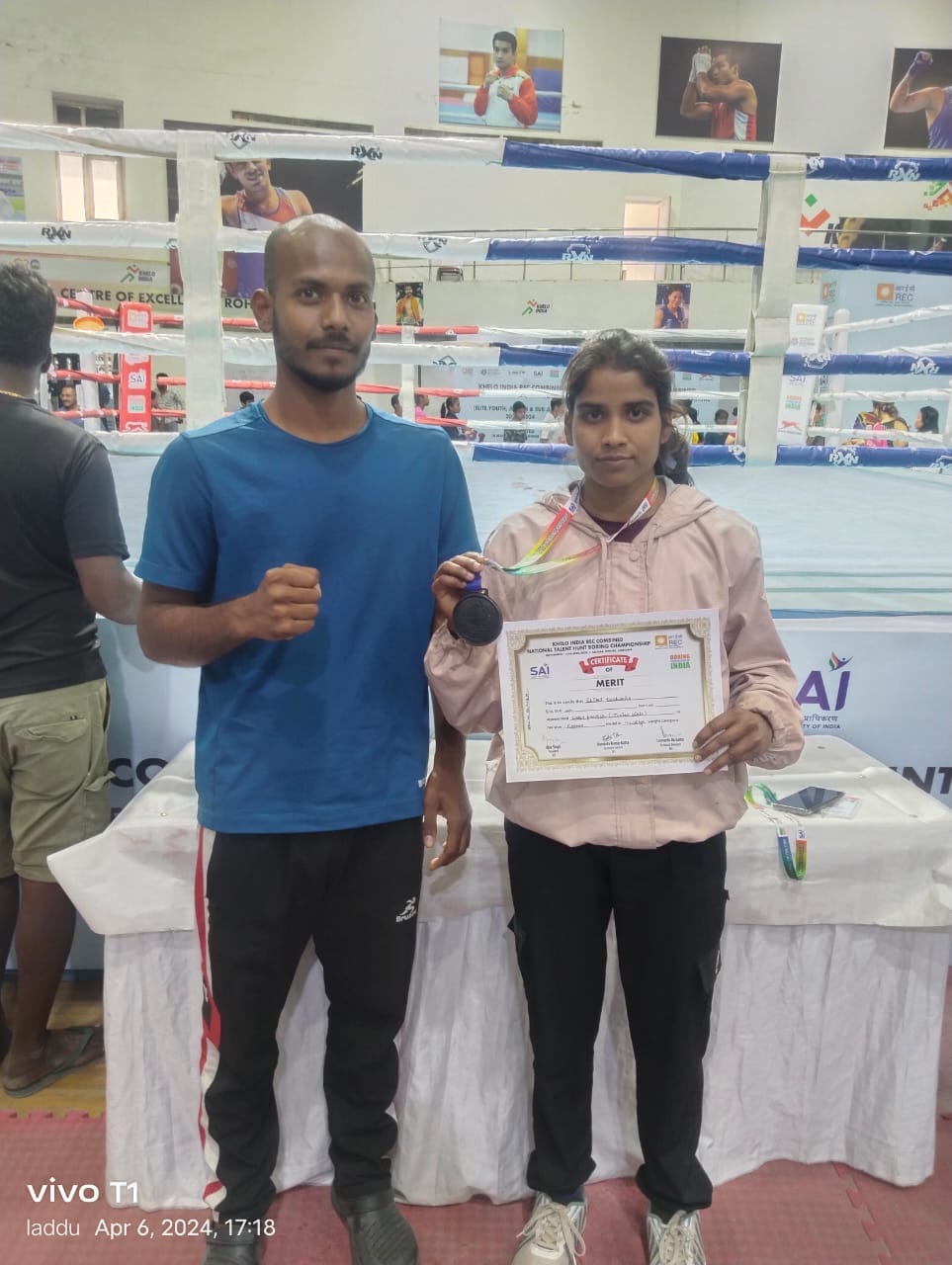Sheetal won bronze medal, people congratulated