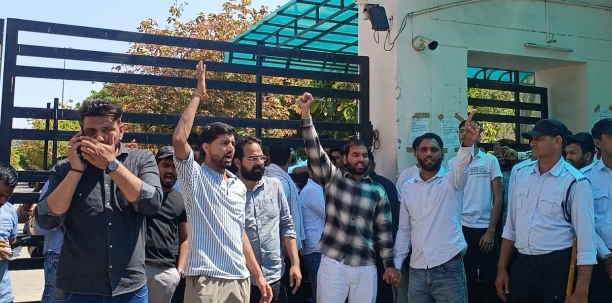 MDU students lock out due to electricity and water problems