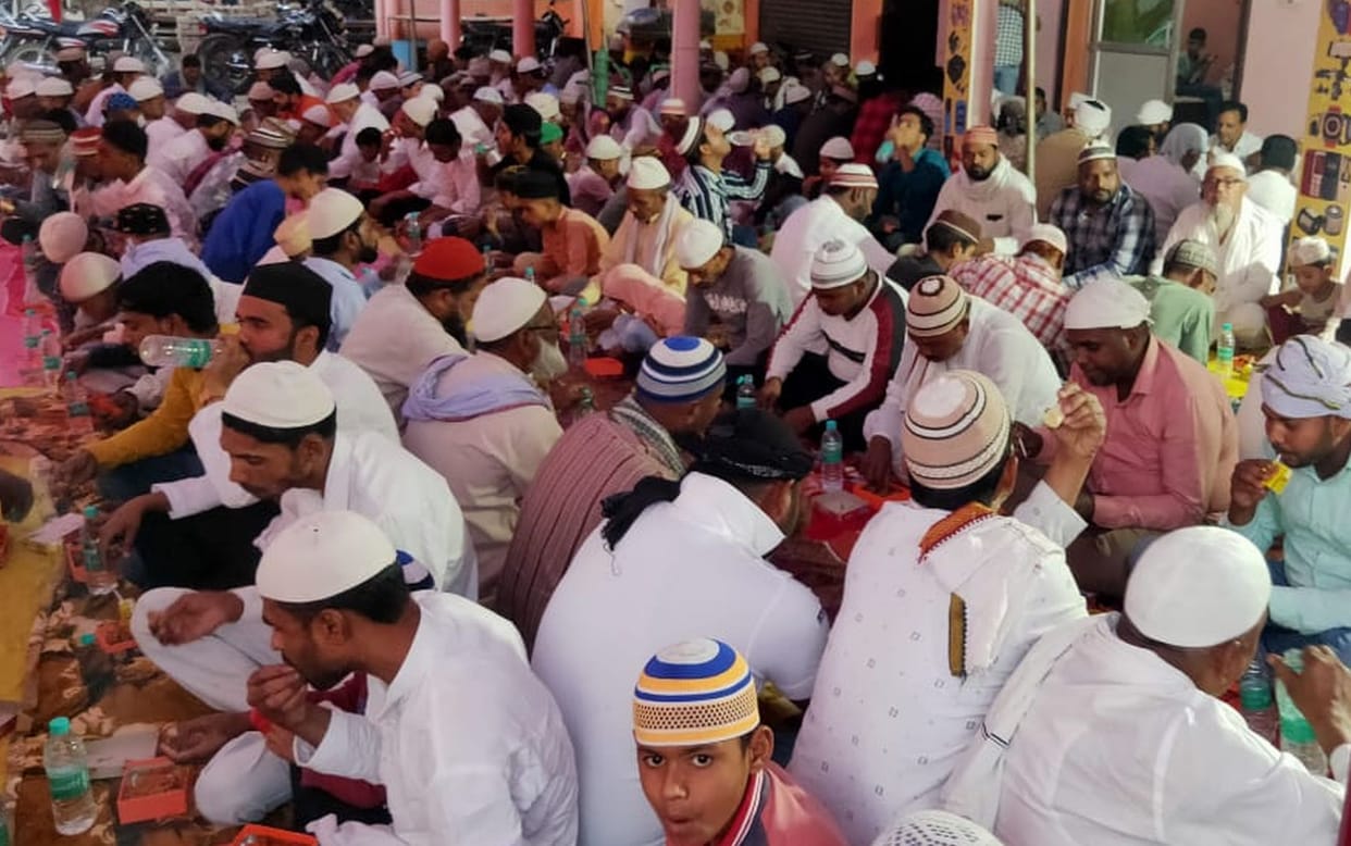 One gets manifold rewards by attending Roza and Iftar program.