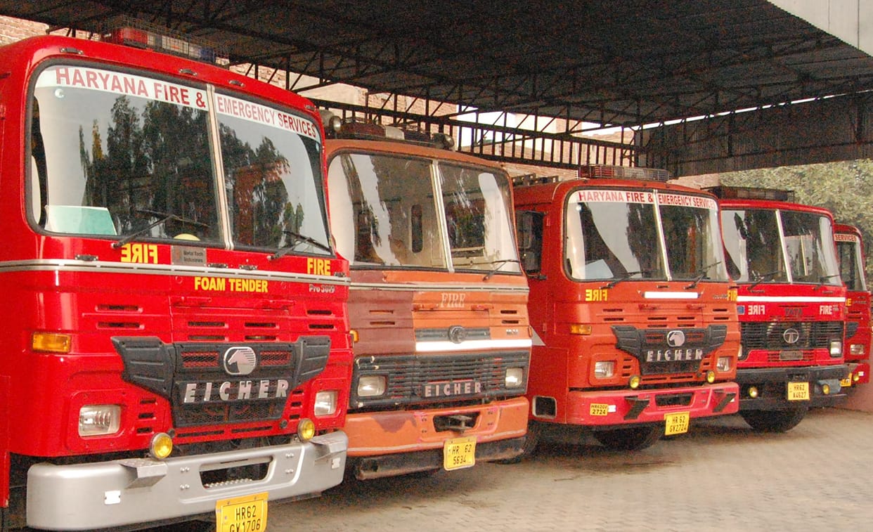 Fire department connected to dial 112, delay in reaching the incident site