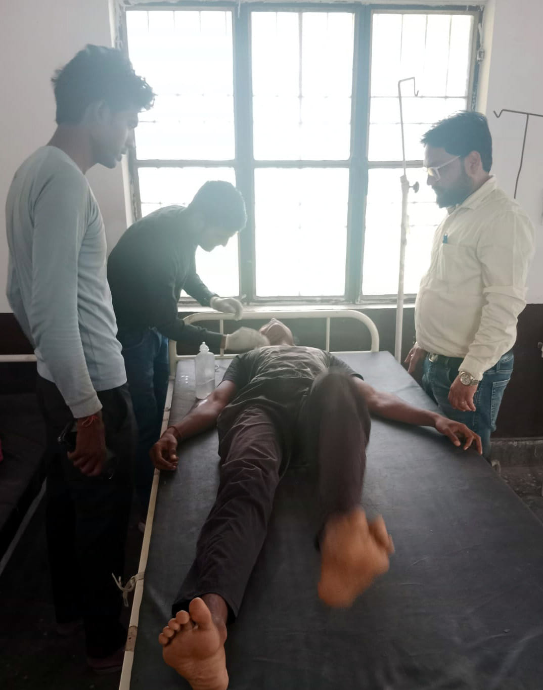 Bike slipped on Kachla-Shahbad highway, two injured