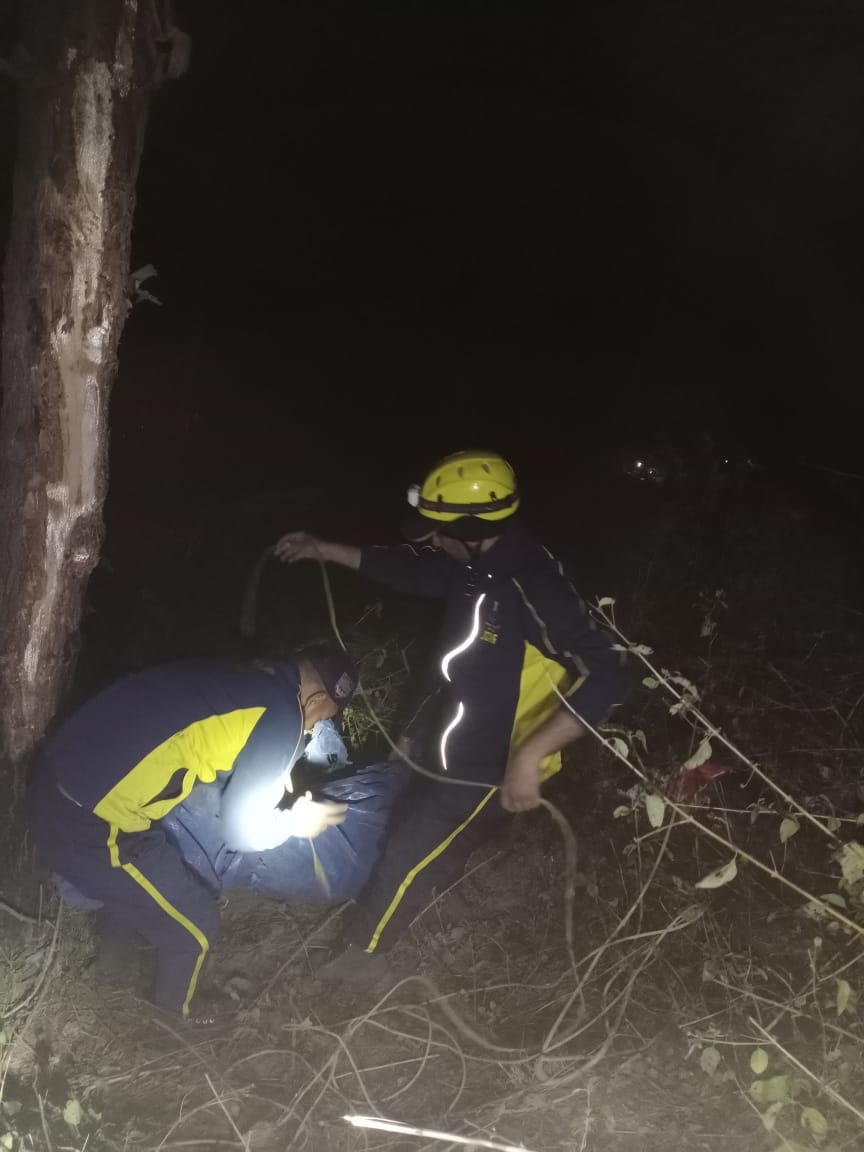 Nainital Accident:  The relatives became sad after seeing the dead body of their loved ones