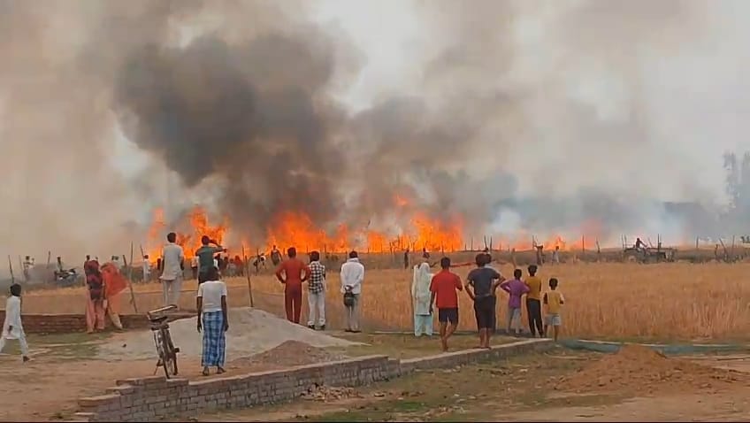 Wheat crop of twenty farmers burnt, commotion