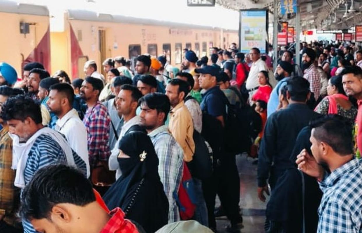 There is no general's bogie in the train, when will the public's problem be solved?