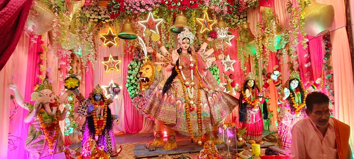 There was a queue of devotees in Maa Sankata Devi temple early in the morning