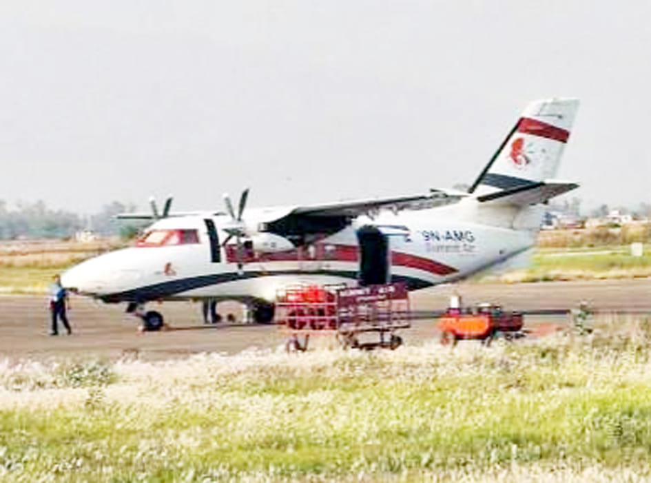 Fuel seen dripping near the plane's wings, flight canceled
