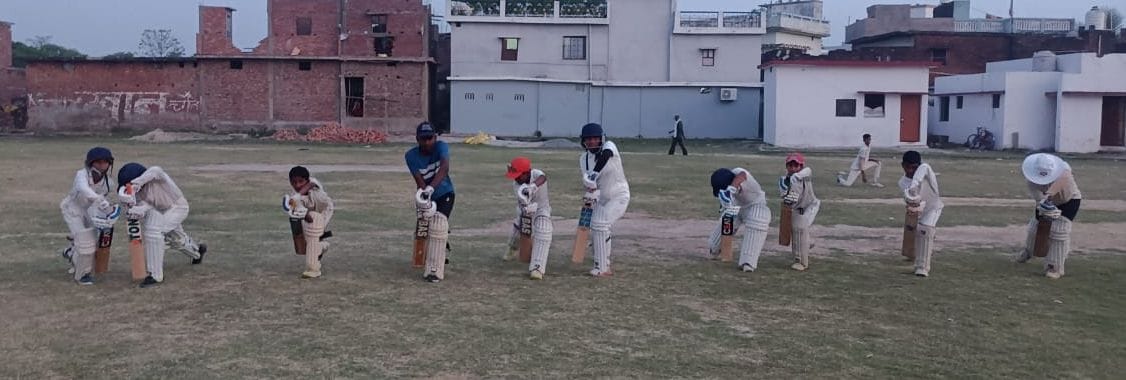 Cricket addiction, players are increasing in the playground