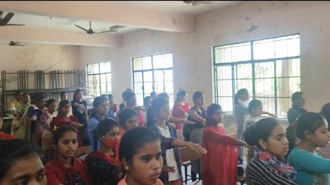 Voting oath administered to voters