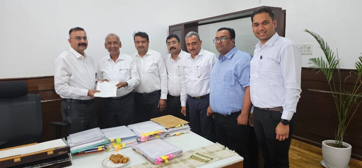 The delegation demanded to extend the time of lump sum payment scheme