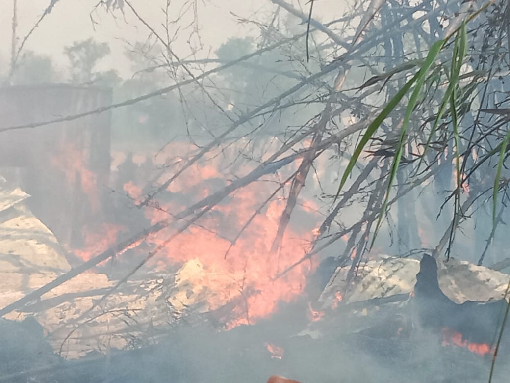 11 huts reduced to ashes in fire incidents