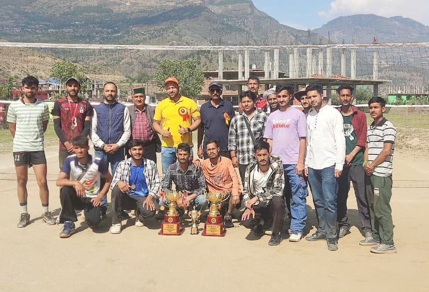 Seema College Rohru became the winner of volleyball competition by defeating Bushehr B.Ed College.
