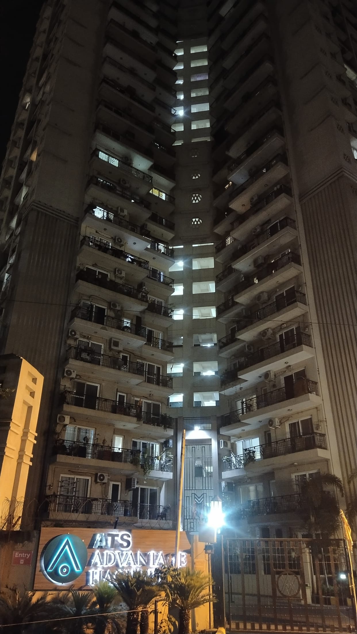 Class 12 student commits suicide by jumping from 23rd floor of ATS Society