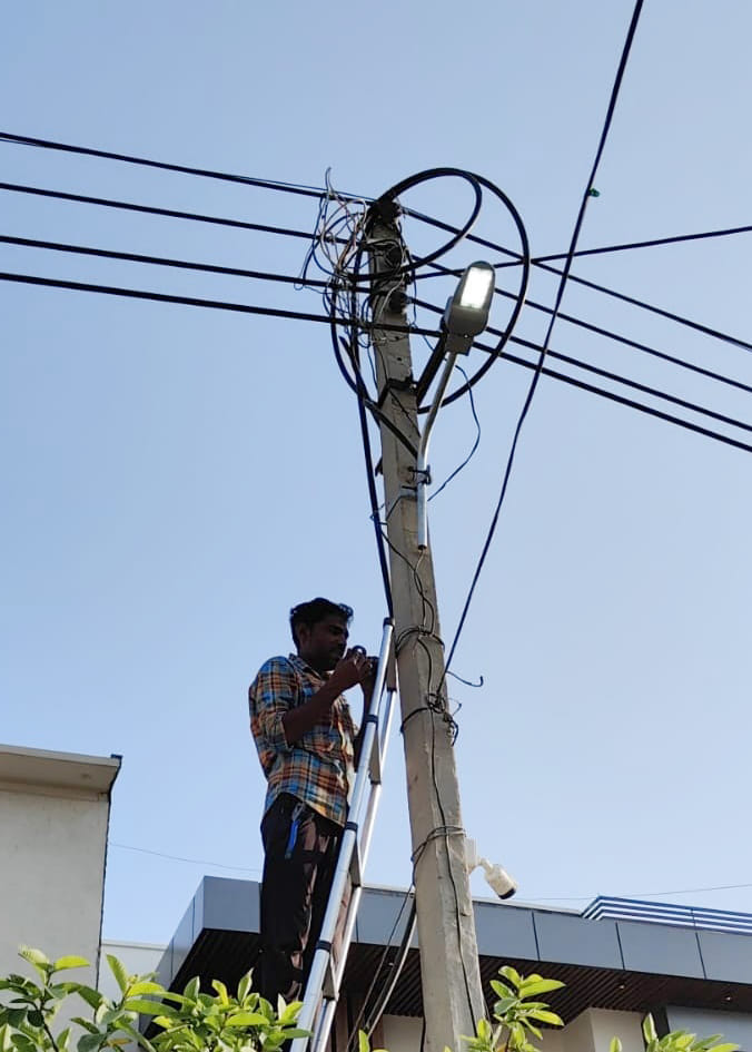 2300 street lights are being installed in Tohana city at a cost of Rs 80 lakh.