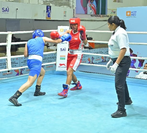 Akshay Kumar of Haryana defeated Ankit of Gujarat in boxing.