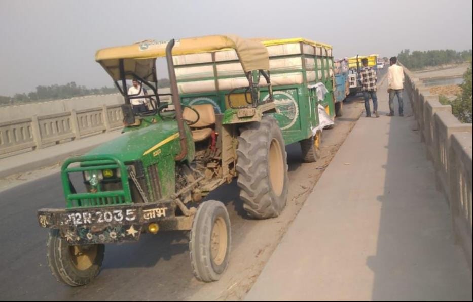 Farmers stopped at Haryana border with wheat