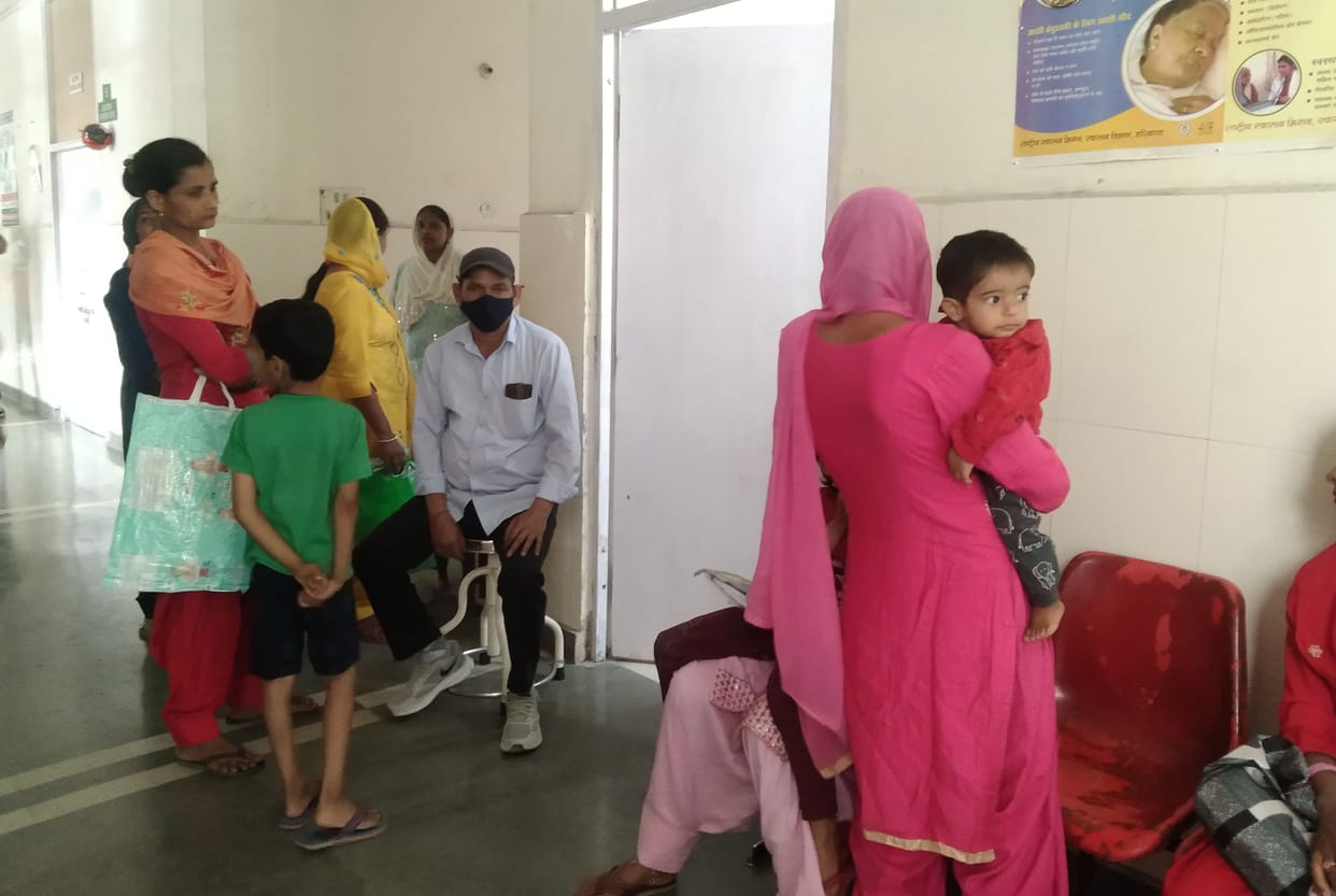 Number of patients in hospital increased as temperature increased