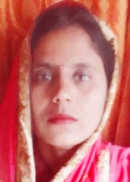Married woman's body found hanging from noose