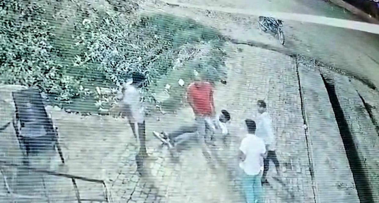 Dispute over liquor and beer, youth shot dead, two injured