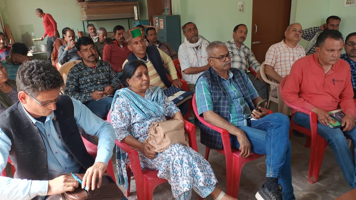Modi government brought black laws against laborers and farmers