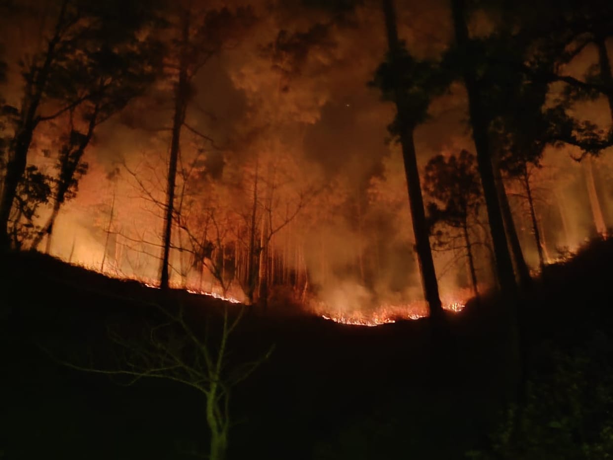 House caught fire due to short circuit, people narrowly escaped