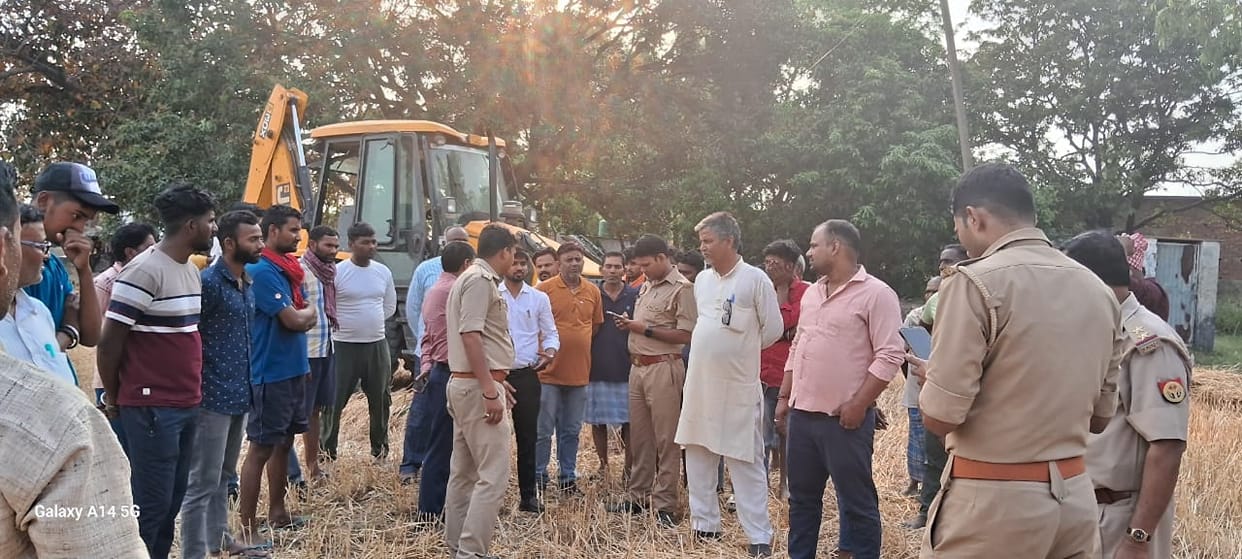 After the intervention of the administration, agreement was reached on the route to primary school.