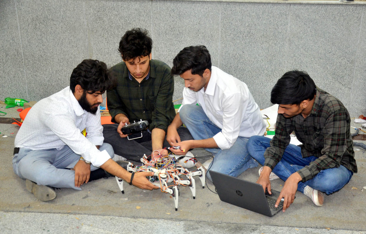 Great engineering skills were seen in Tech Fest