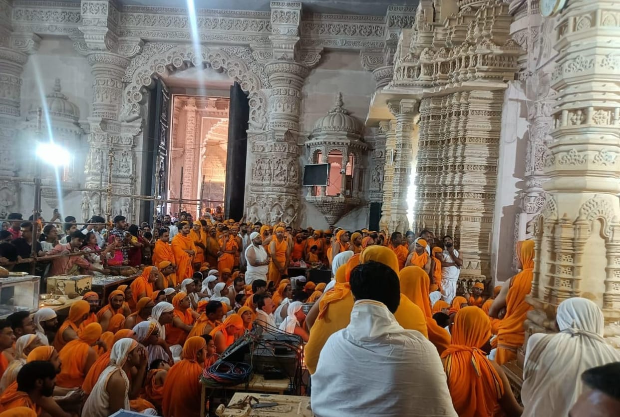 district administration appeals devotees coming to participate in the Acharya Padarohan Mahotsav