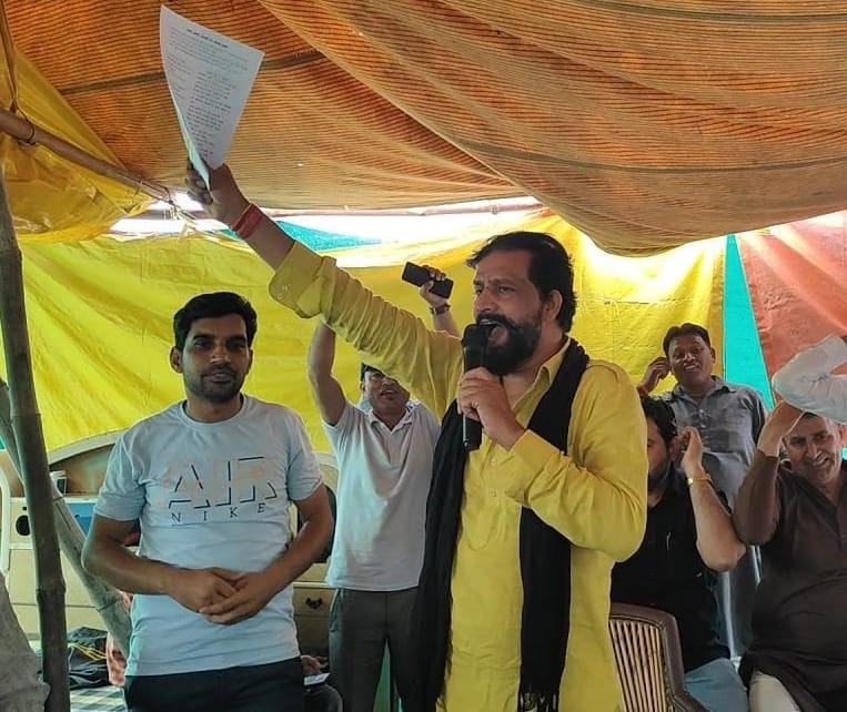 Jaihind's controversial election speech: Don't consume alcohol, take cash