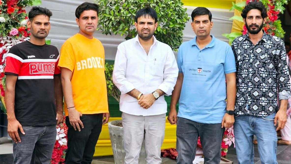 Mustard is not being sold at government price: Anurag