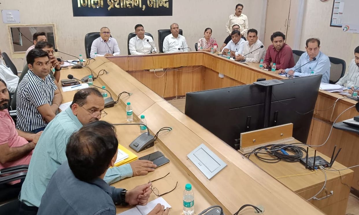 NP engineer who came to the meeting instead of EO was thrown out