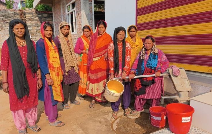 Serious drinking water crisis deepens in Dungri Tok of Suni Pau.