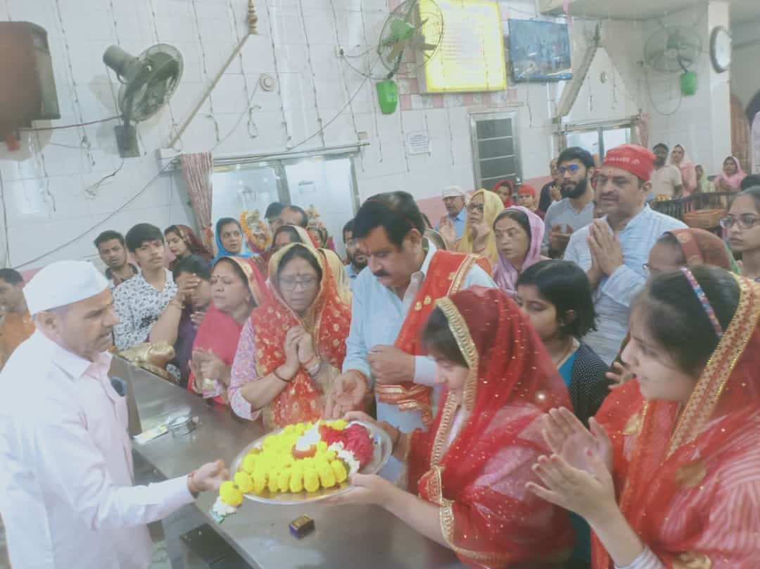 Made a wish by worshiping Kalratri