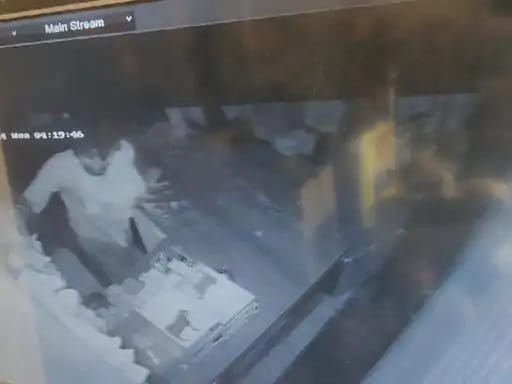 20 thousand rupees stolen from grocery store, case registered