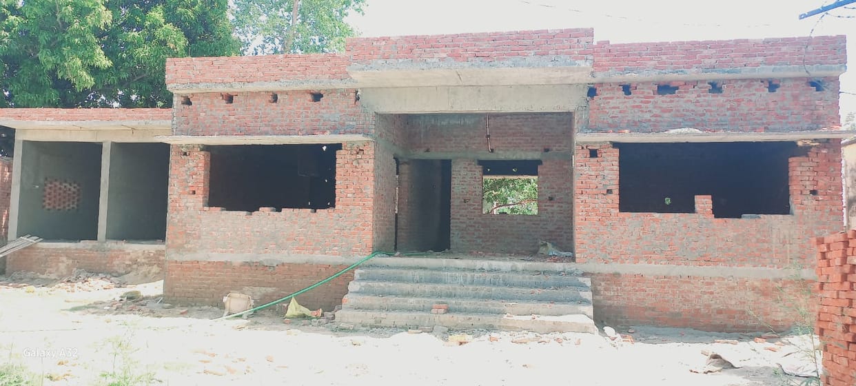 Animal farmers upset due to delay in construction of animal hospital