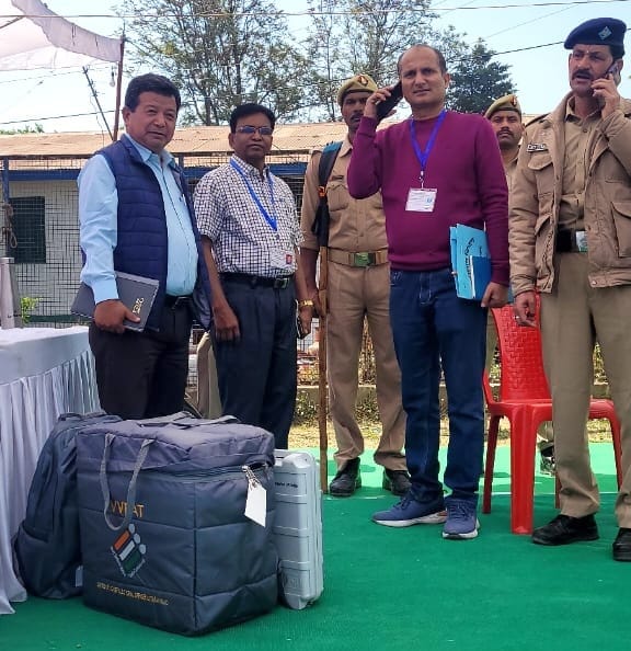 63 polling parties left for remote polling stations in Pithoragarh