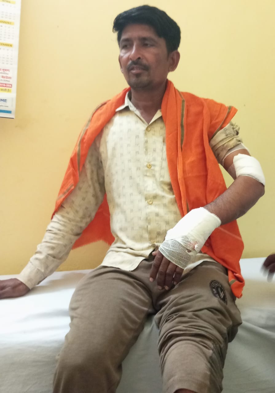 Two farmers injured in leopard attack, one referred