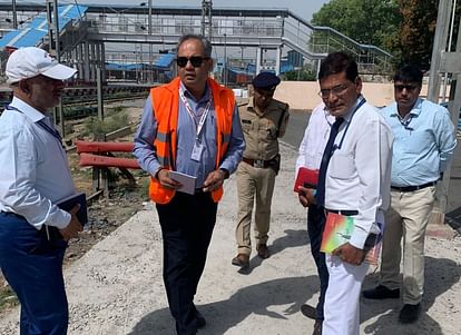 Ayodhya News: DRM examined the arrangements of the stations DRM tested the arrangements of the stations
